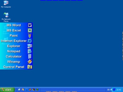 Screenshot: Launcher's bars on the Windows XP desktop